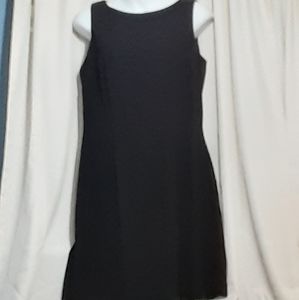 A simple but casual black dess